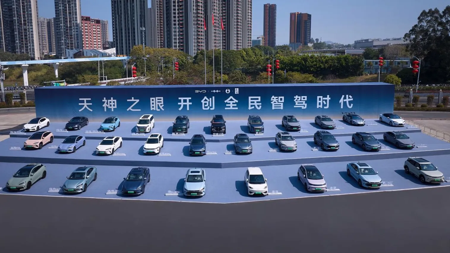 Отмена слияния Honda и Nissan, смена планов Porsche и «Глаз Бога» от BYD - фото kapital.kz