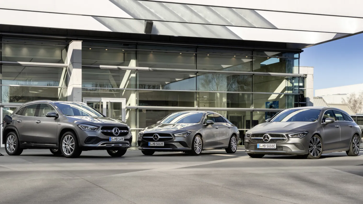 Итоги продаж в Казахстане и противостояние BMW – Mercedes - фото kapital.kz